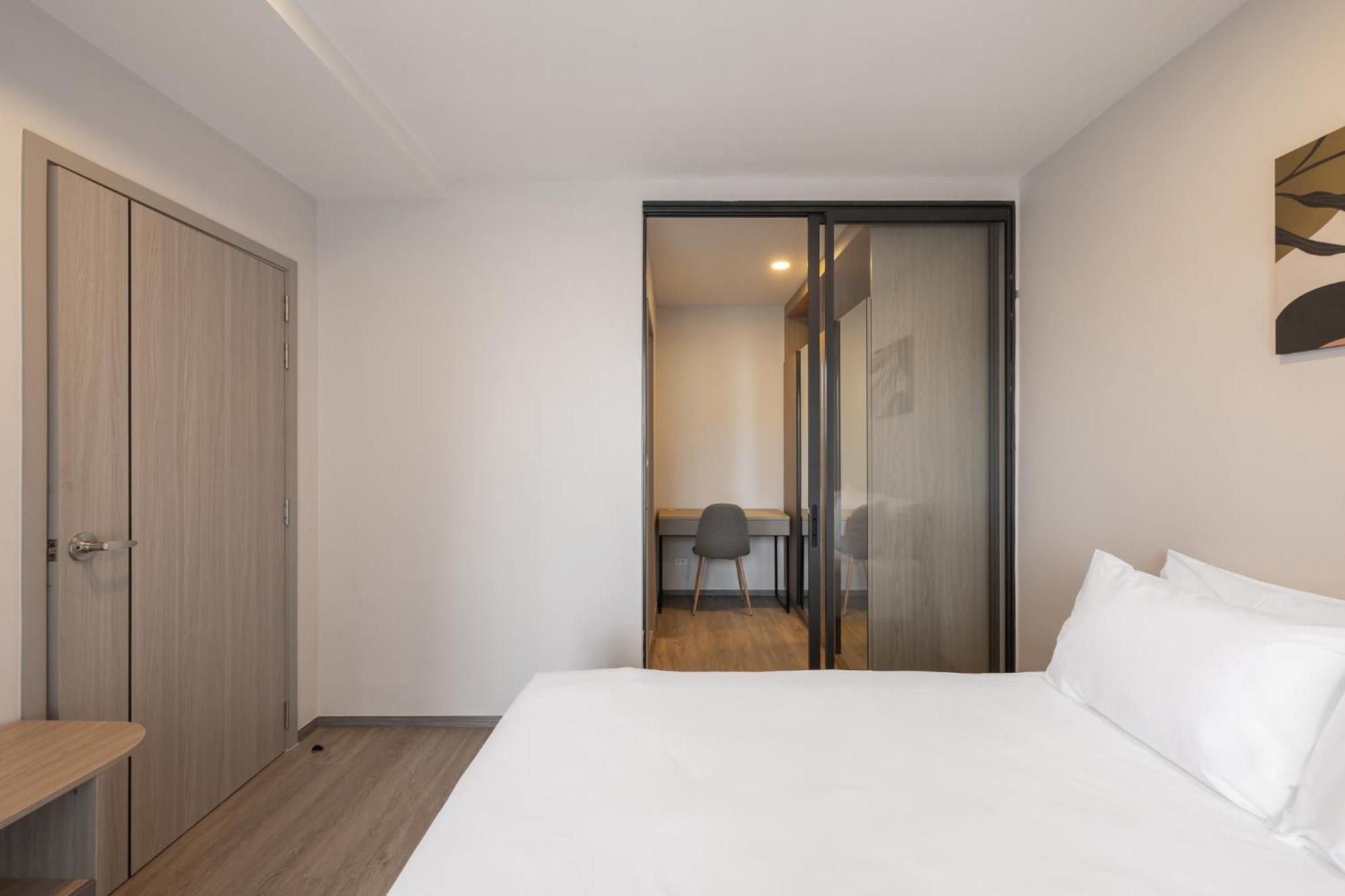 Salaya One Hotel & Service Apartment 외부 사진