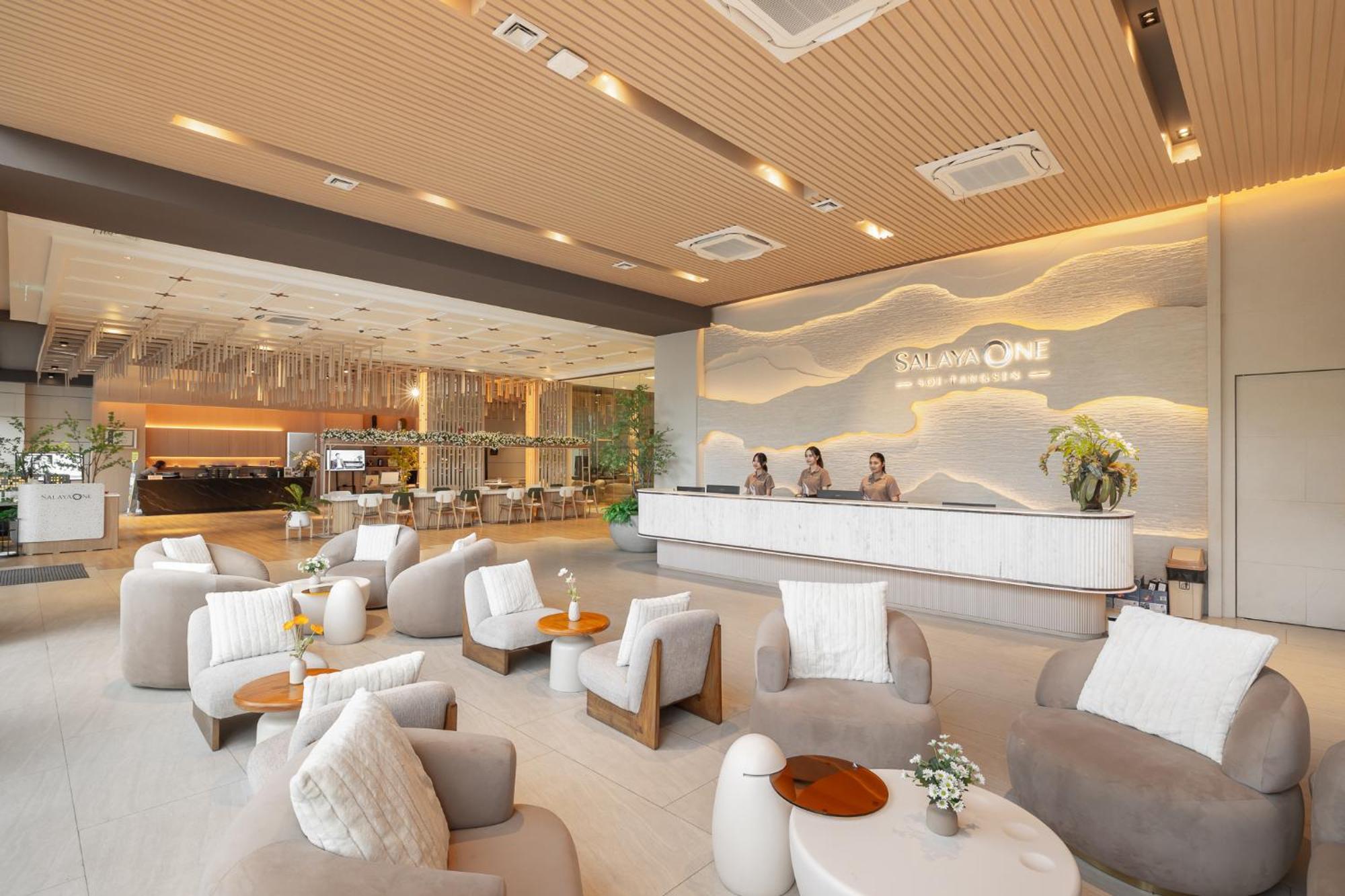 Salaya One Hotel & Service Apartment 외부 사진